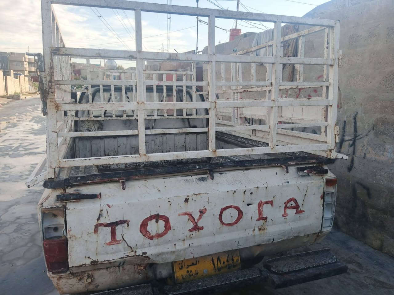 موديل 80 شرط التحويل كير اكسن شرط المحرك بي رخاوه سياره شغاله صدر معمر خياس مابيها كابون موجود السعر 15 وبي مجال موصل الايمن


**إذا كنت صاحب هذا الإعلان وتريد حذفه لأي سبب، رجاءا أرسل رسالة إلى الدعم الفني**