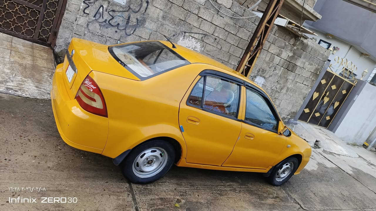 سي كي للبيع مستعجل سياره كدام العين المكينه والكير شرط شرط الوكاله والتحويل شرعي بل موصل هئيه 310 عل مشتري السعر 28 وبيها مجال الشراي ينتصل 
***********
*********** كورك بي وتساب 
مكاني موصل حي عدن
