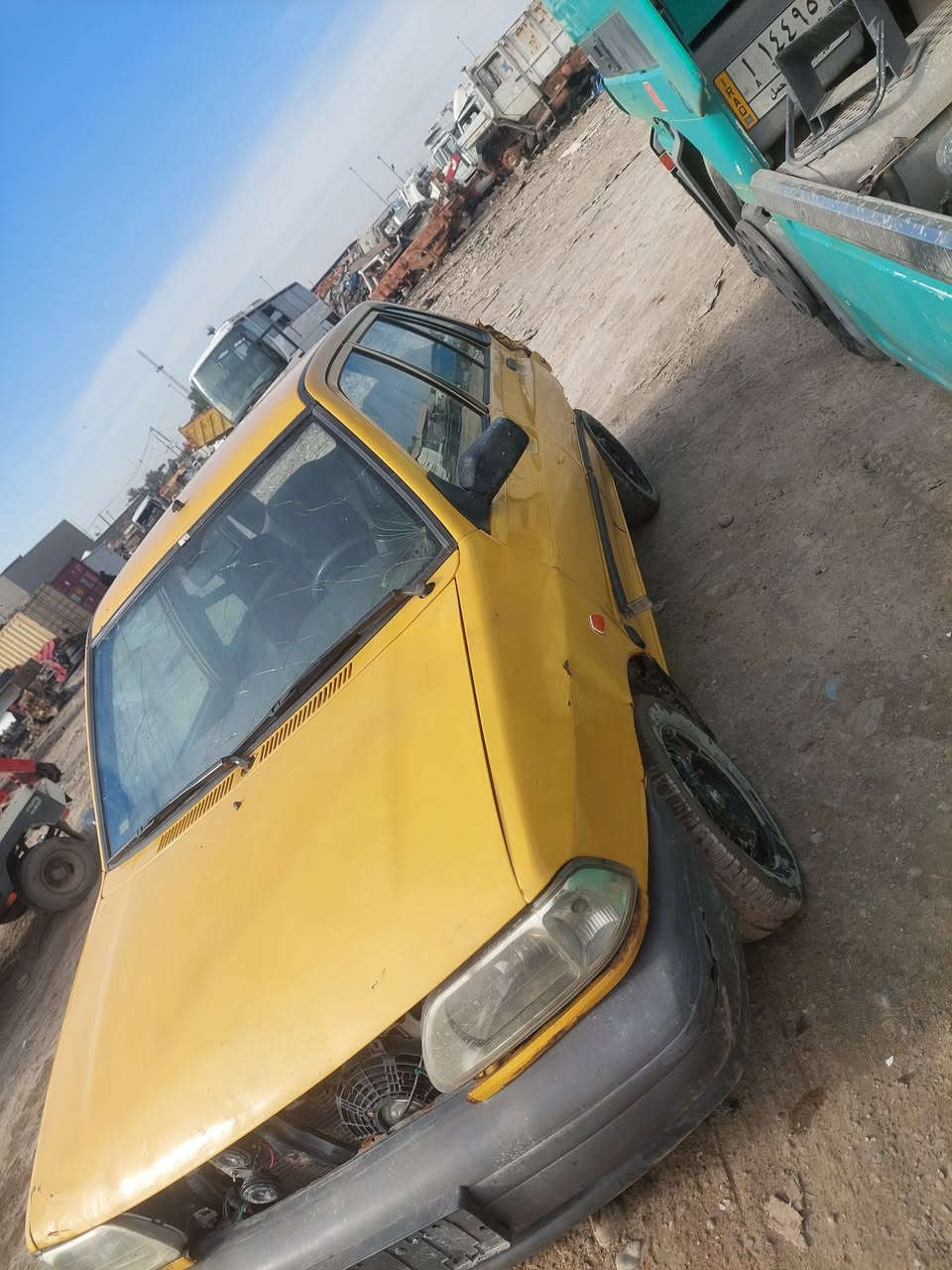 ***********
***********  المكان بغداد 
نهايت شعب السعر قفل ١٠ صافي تفاصيل بل فيدي
المدير مشكو
