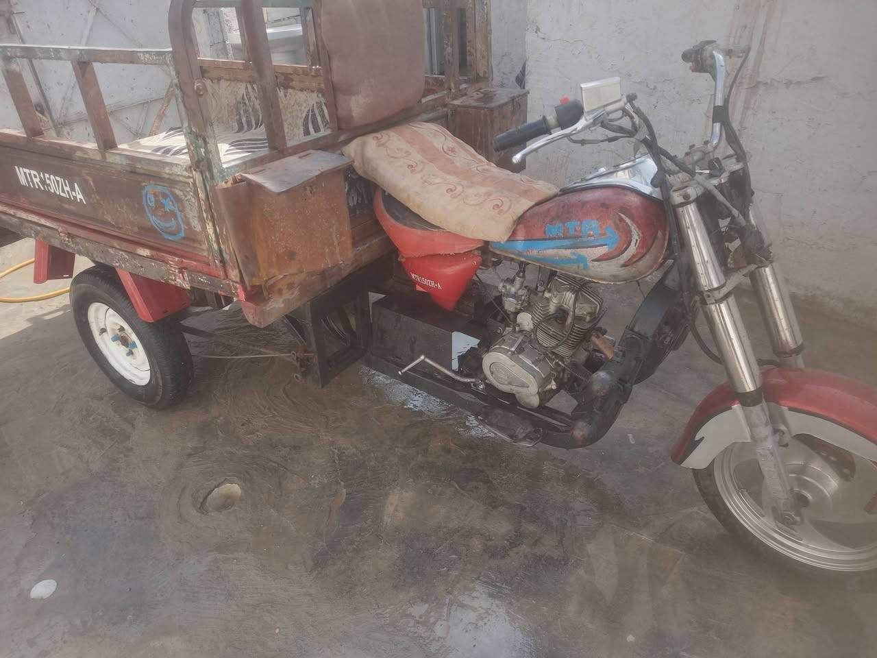 سلام عليكم ستوته للبيع مديل ٩ رقم وسنويه سنويه ضايعه اسويلك مكاتبه بيها باج يم لدواسه ولباقي كفاله مكاني نجف سعر ٧٠٠ رقمي ***********
