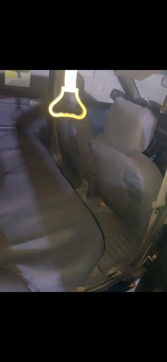 السلام عليكم للبيع كيا سيفيا ٩٥محرك مفتوح كير عادي مصبوغه جماليه فقط رقم بغداد نكليزي تحويل ثاني يوم   السعر
٣٦وبيها مجال بسيط مكان السياره واسط النعمانيه للاتصال واستفسار عل رقم ***********
