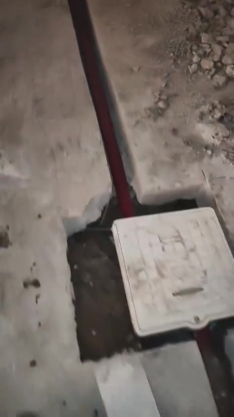 🔨 خدمات تثقيب السقوف والجدران 🔩
هل تحتاج إلى تثقيب سقف منزلك أو جداره؟ لا تقلق، لدينا كل ما تحتاجه لإنجاز المهمة بكفاءة ودقة عالية.
يتوفر لدينا كور بأحجام متنوعة تناسب احتياجاتك، بدءًا من 10 انج وصولاً إلى 20 ملم

قطع سقوف وأرضيات وشوارع بأنواعها, فريق متخصص ومهني, جودة عالية وأسعار مناسبة

تعتمد خدماتنا على فريق من الخبراء المهرة الذين يجيدون استخدام الأدوات والتقنيات المتقدمة. سنضمن لك عملية تثقيب سهلة وسريعة بدون إحداث أي ضرر للمنزل.
احصل على النتائج المذهلة التي ترغب فيها واستمتع بالمرونة والدقة التي توفرها خدماتنا. 
#مكتب_ابو محمد
***********
***********
***********
‏‪‏

🛠️ 🏠 🛠️ 🏠 🛠️ 🏠 🛠️ 🏠 🛠️ 🏠 🛠️ 🏠
#مكتب_ابو محمد
  #تقشيط_جدران  #تثقيب_سقوف   #قطع_سقوف وجدران
#حدل الارضيات _ سقل
