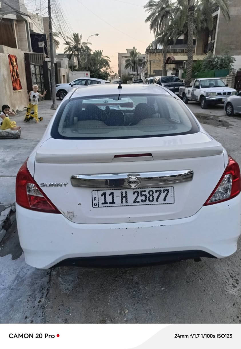 سلام عليكم نيسان سني هندي 2019
بيه صبغ دعاميه خلفيه 
بيها طخات وبيها حالوب 
كير ومكينه مكفوله
سعر 85 بيها مجال 
***********

