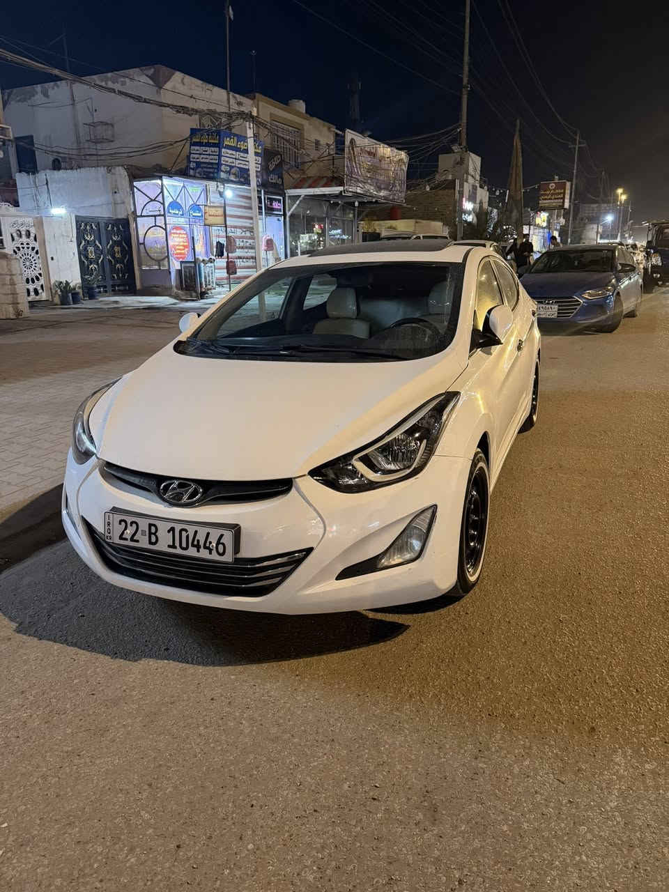 السلام عليكم
النترا 2014 شكل ال16 

فول مواصفات Gls

بيها هلال الجاملغ الخلفي صبغ 

كير مكينة تبريد حدادية كفالة 

السعر 117 قفل بيع مستعجل 

مكانها النجف الأشرف 

***********
