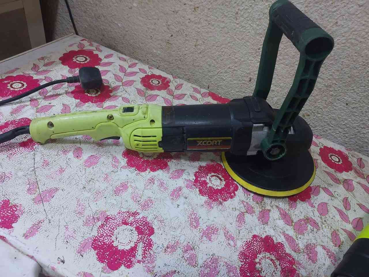 غراض استخدام قليل نظيفات المكان النجف تفاصيل على الخاص او الاتصال على الرقم ***********
