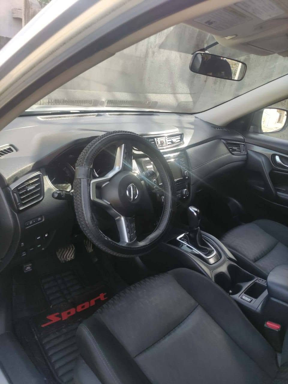 🚘✨ للبيع – نيسان روج موديل 2018  
✅السعر : 168 💲
📍 المواصفات:  
✅ وارد SV دبل أكسل  
⚙️ محرك مرتب – استخدام نظيف  
📦 صندوق تحكم  
🪑 كشنات أمامية مع هيتر  
🔑 بصمة شغالة – باسم المالك  
🛡️ السيارة شبه جديدة – هزة خفيفة فقط  
📄 ضرر خفيف جداً (دعامية)  

📞 للتواصل:  
***********  
***********  

📩 علق ويصلك التفاصيل كاملة  

#نيسان #روج #NissanRogue #سيارات_العراق
