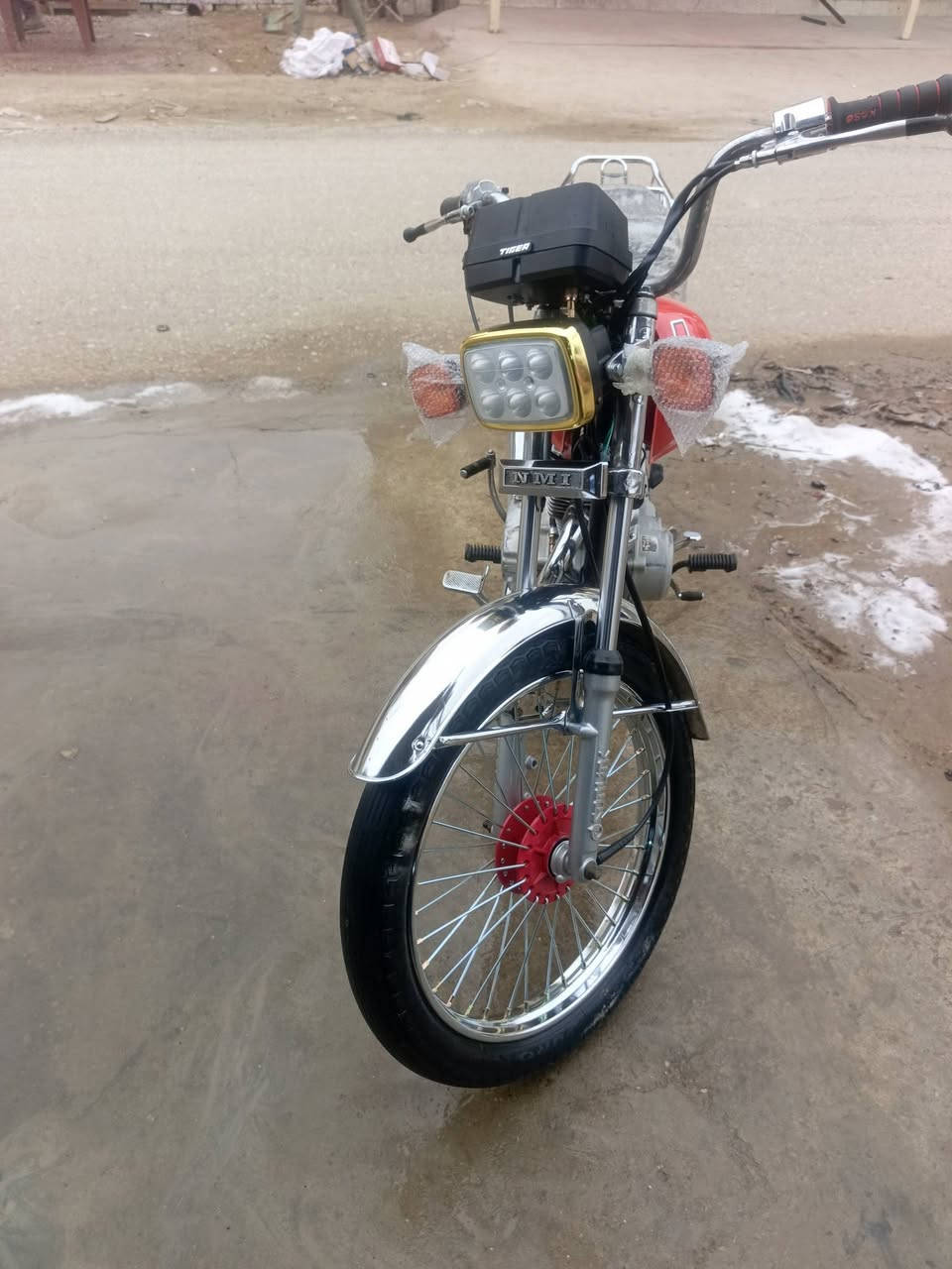 ٤ كير نامة تعميركلةجديد ٤٠٠وبيةمجال مكان بغداد قريب على مرور الحسينية ***********
