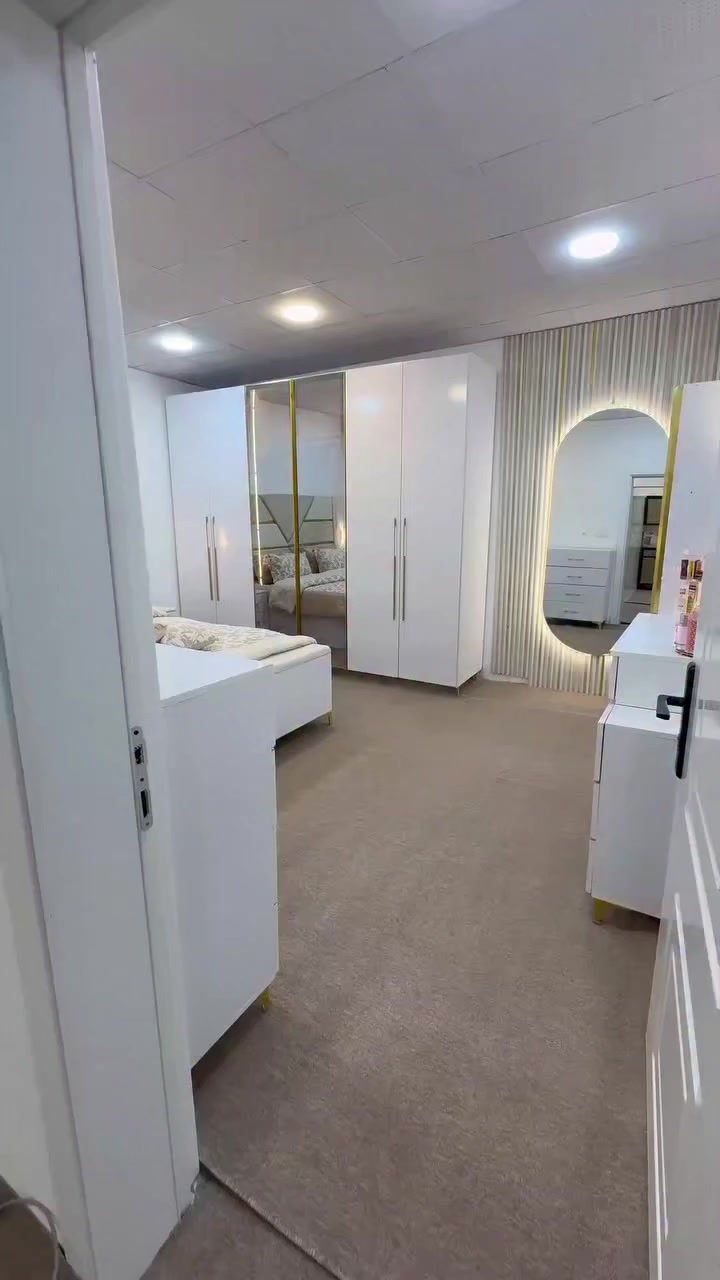 امادةين بو هةموو كاريكي دارتاشي ناونيشان سليماني


**إذا كنت صاحب هذا الإعلان وتريد حذفه لأي سبب، رجاءا أرسل رسالة إلى الدعم الفني**