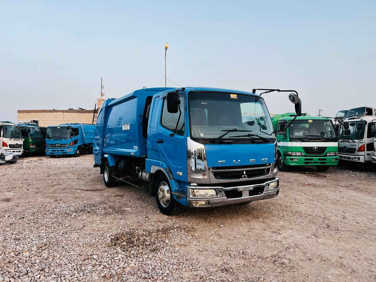 اللهم صل ع محمد وآل محمد 👍🇮🇶🇮🇶
فوزه كابسه نفايات كبسه 8 ونص مكعب  
مكينه 17  /   6 سلندر دخول جديد 
 معرض النصر / قضاء النصر / ذي قار 
***********
***********
