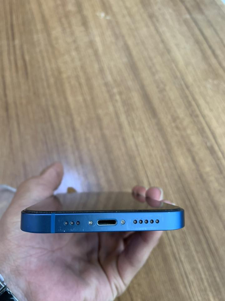 سلام عليكم iPhone 13 عادي للبيع جهاز كلش نظيف شرط اي شي بيها مامبدل كلها عل بلاد باقي نظافه 100% دبل سيمكارت بطاريه 100% بلادي شرط فحص شرط لامبدل كلش قليل مستخدم سعرە475 بيها مجال بسيط للطيبين رقم  *********** بيع كلش مستعجل
