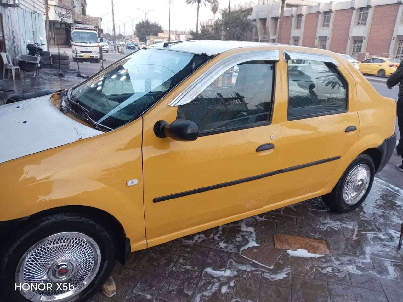 رينو راكان موديل 10...كير مكينه حاله جيده تبريد نقص غاز سياره جاهزه بيه جاملغ صفحت السايق ومعمر صبغ بيه دوسات بدون تعمير مجرد جراد سنويه ساقطه صارله سنتين دواخله نضيفه سياره جاهزه مابيه اي نقص ماعده بوربرن داينمو باتري جديد تايرات انضاف


**إذا كنت صاحب هذا الإعلان وتريد حذفه لأي سبب، رجاءا أرسل رسالة إلى الدعم الفني**