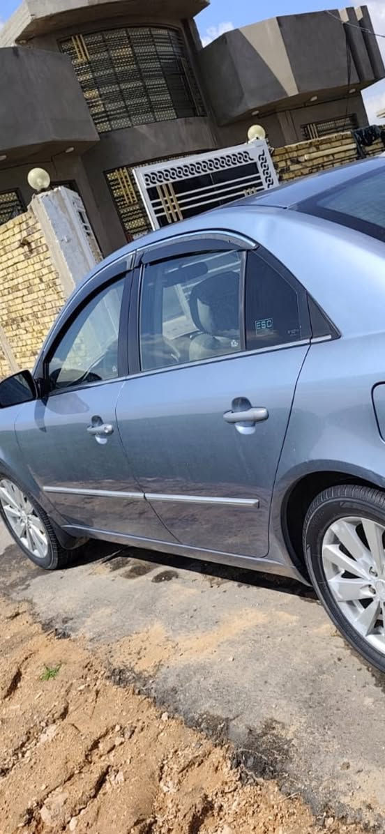 سوناتا 9 وارد أمريكي كفاله عامه فول السعر 120 مكاني النجف ناحية الحرية ***********
