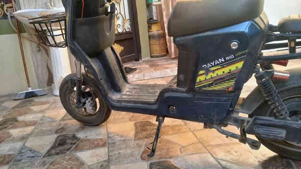 r10 300  وبي مجال الشراي تعال خاص  ***********
