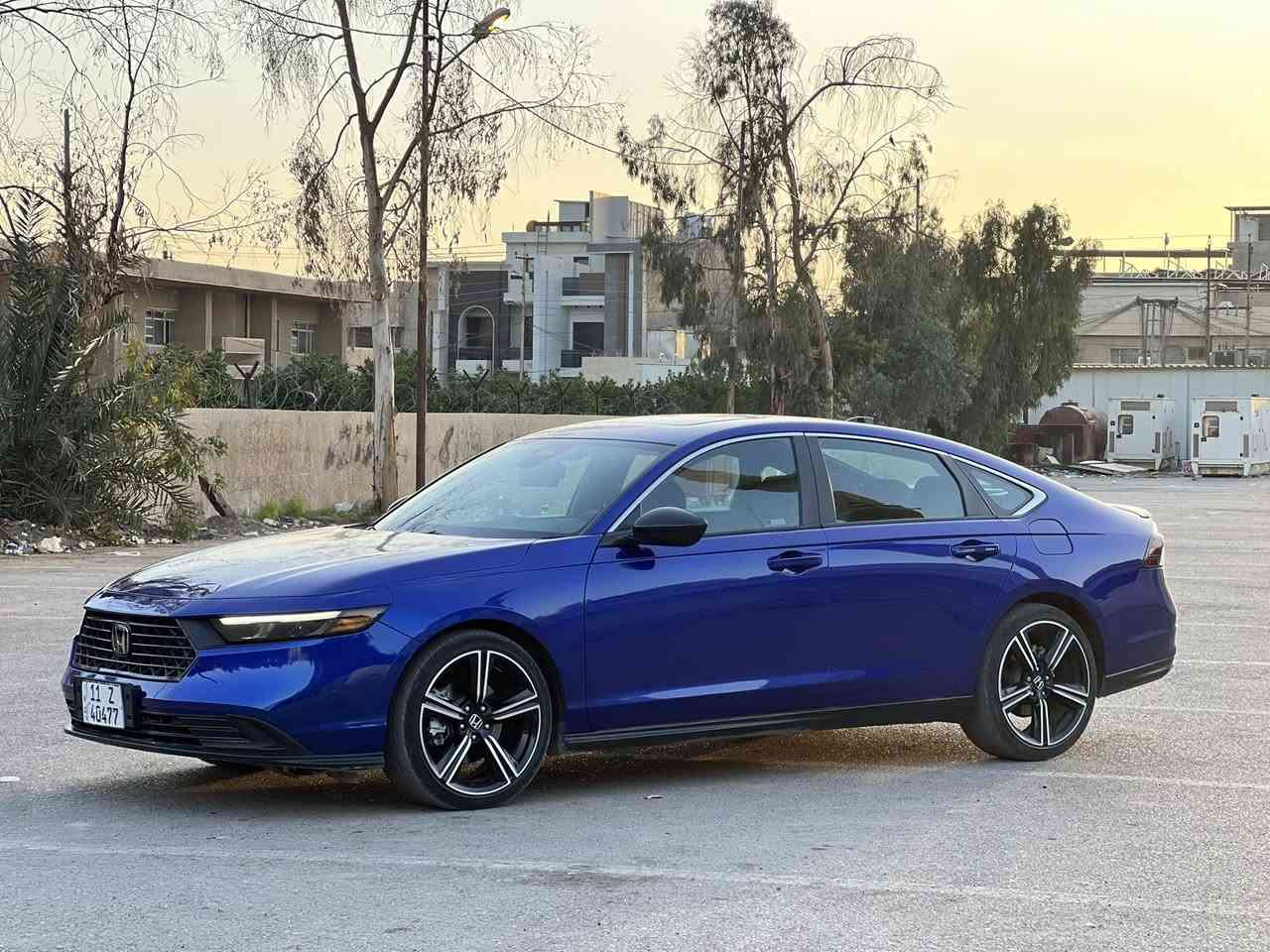 السلام عليكم

هوندا اكورد هايبرد 2025

33000km

• المحركhybrid  

المواصفات:

•تشغيل عن بعد

•فتحه

• كاميرا خلفية

• كراسي امامية كهرباء

• رادار امامي

•نقطة عمياء

• مانع تصادم 

• تصحيح مسار

• شفتات بالستيرن

• مثبت سرعة

• دخول ذكي 

• إنارة ترحيبية

• هندبريك كهرباء

•لايت عدسات زينون

• نظام اوتو لايت Auto

• لايت العالي زنون 

• تبريد قطعتين 

• شحن لاسلكي

• 3 أنظمة قيادة (eco, ev, sport)

• تدفئة كشنات 

.ايرباك ستيرن وبردة فقط

.سيارة نضيفة وجديدة بمعنى الكلمة

.صبغ قطعة البنيد وخشم الجاملغ  حادث سطحي 

.مكانهة بغداد العامرية

***********
