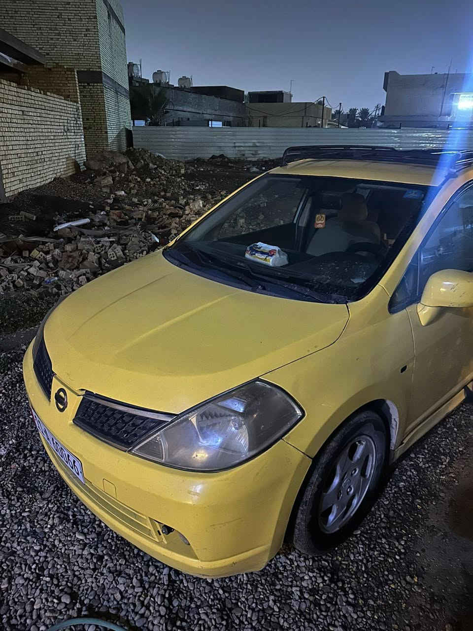 2009 فيرسا 
للبيع او مراوس جاهزه بسمي 
 مكانها بغداد 
غزاليه 
63وبيها مجال 

*********** بغداد, العراق
