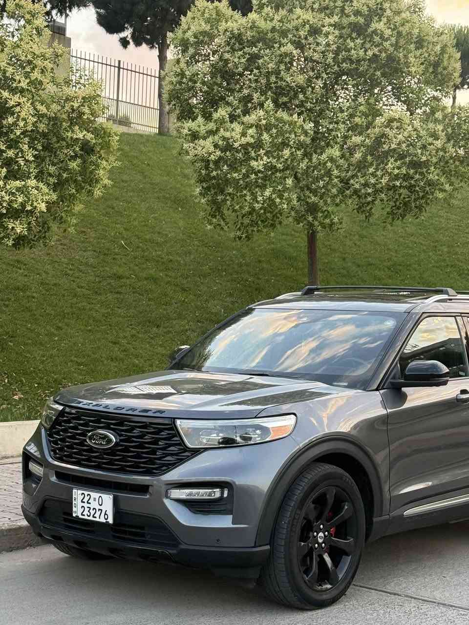 السلام  عليكم ورحمة الله وبركاته
‏‎‏‎       ——— لـلـبـيع  ———

‏‎‏‎فورد اكسبلورر   —  Ford Explorer

‏‎‏‎وراد أمريكي.     —    ايرباك البرده - الستيرن

‏‎‏‎الموديل           —     2023 

فئة.                 —     بلاتنيوم 

حجم المكينه   —      V6/3000توين تيربو 

‏‎‏‎اللون                —      نفطي   

‏‎‏‎المسافه المقطوعه —  19.000 

‏‎‏‎حاله السياره. — صبغ جاملغات اماميه فقط + ربع الباب ( التقرير مرفق مع الصور )  

‏‎‏‎المواصفات 
‏‎‏‎- بصمة تشغيل 
‏‎‏‎- بصمة أبواب 
‏‎‏‎-تشغيل عن بعد 
‏‎‏‎-ترحيب عند الاقتراب 
-فتحة سقف بانوراما  
-نظام الملاحه 
-شاشه ديجتال
‏‎‏‎-كشنات جلد + مخمل
-كشنات اماميه تبريد 
-كشنات اماميه خلفيه تدفئه
-اناره محيطيه ب7 الوان 
-حساس امامي 
-حساس خلفي
-رادارات 360درجه 
-كامرات 360درجه
‏‎‏‎- شاشه كبيره تدعم نظام الأبل كار بلي ونظام الاندرويد 
‏‎-گير ماوس 
‏‎-نظام الدفع 4WD
-اشاره بالمرايه  
‏‎-اوتو هولد 
‏‎-اوتو ستوب 
‏‎-هندبريك بصمه 
‏‎-٧وضعيات قياده 
‏‎‏‎- ستيرن بحركه كهربائيه 
‏‎‏‎- تبريد مركزي 
‏‎‏‎- بگ لايت LED 
‏‎-صندوق كهربائي 
‏‎-كشنات VIP ( منفصل )
‏‎‏‎- كود باب 
‏‎‏‎-كرسي السايق والراكب بحركه كهربائيه
‏‎‏‎-تحكم ستيرن جهتين 
‏‎‏‎-تحديد سرعه 
‏‎‏‎-مانع انزلاق 
‏‎‏‎-ليد نهاري
‏‎‏‎باقي المواصفات المعروفه 

‏‎‏‎السعر            —      اكتب تم ويوصلك السعر مباشر 

‏‎‏‎رقم السياره    —      اربيل 

‏‎‏‎موقع  السياره —      اربيل 

‏‎‏‎للأستفسار.     —       *********** - ***********
