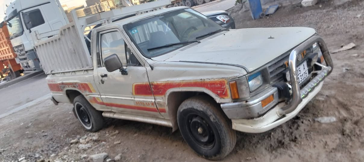 السلام عليكم بيكم تيوته موديل 88 رقم الانبار دولي سياره مكفوله بغداد ***********
