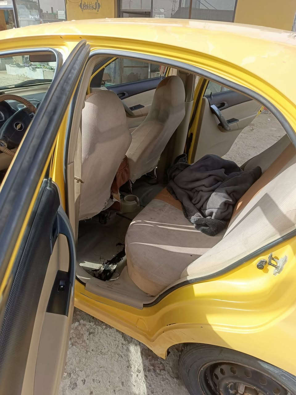 سلام عليكم للبيع ٢٠١١ اوتماتيك مكفول بسمي السعر ٥٨بيه مجال***********
