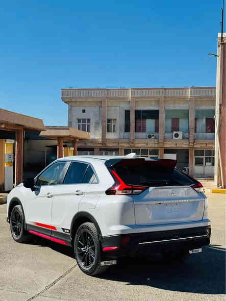 2023 MITSUBISHI ECLIPSE,  SE وارد أمريكي
ميتسيوبوشي أكليپس كروس موديل 2023 SE ✅
بس بونيتي بوياخة بةبئ ژورئ و داخلي شرت💯
 شاشة كاميرة رادار حصاص AWD دبل أكسل كشن هيتر
گير مةكينة شةرتن رادار بةردي گزوز بيلادي شرت فحص
سعر 149 ورقة😳🔥***********✅☎️صابركارس اكر
