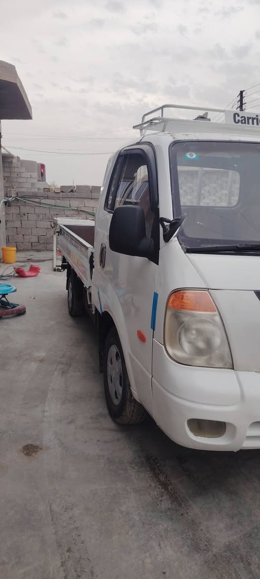 سلام عليكم سياره لبيع موديل 2007 رقم واسط سنويه 2027 مكينه جديده 3000  سياره مكفوله من الضربه شاصي مكفول سياره مصبوغه حزام جماليه ***********
