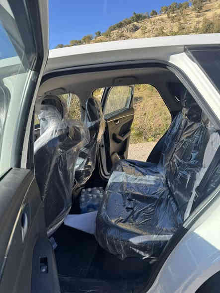 السلام عليكم. هافال جوليان للبيع موديل ٢٠٢٤ استلام على وضع الوكالة بعدها بالضمان ماشيه 29الف مكفوله 
رقم بغداد  دولي 
مواصفات هافال المعروفه نص فول 
كير ماوس سبع نمر 
شفتات كير بالستيرن 
تحكمات ستيرن. 
دخول ذكي بصمه 
حساسات وكامره خلفيه  
هندبريك دكمه 
اوتو بريك 
مكاني بغداد 
السعر 21ونص مليون  
رقم الموبايل***********.  
السياره جديده خير من الله بالعافيه على الياخذها والهافال معروفه بالشارع
