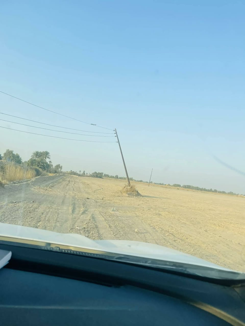 السلام عليكم
للبيع أرض زراعية سند ٢٥ على طابو المحموديه المساحه ٥ دونم فتح بيان ثاني يوم الموقع السريع الدولي الجسر الخامس تبعد عن السريع ٤ كيلوات أرض مخدومه كهرباء وماء وصالحه للزراعه أو الاستثمار  سعر الدونم ٢٠ مليون غير قابل للتفاوض لأن ماكو هيج أسعار ، لاستفسار صاحب الأرض مباشر ***********
