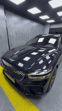 وبركاته للبيع جنيسس gv70 اربعة سلندر موديل 2023  الممشى ٣٥ الف ميل برس...