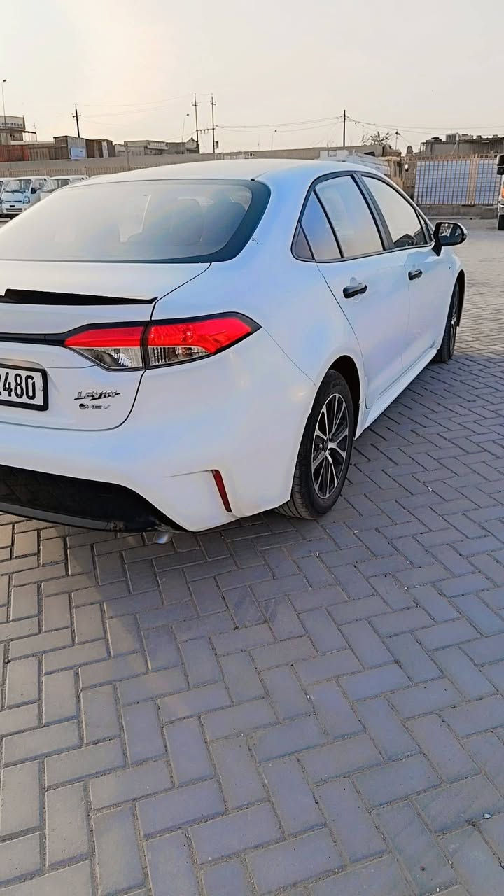 سلام عليكم كورلة 2025 هايبر فول مواصفات شكل امريكي من عدة 
كشن رقم بغداد بأسمي عنوان بغداد مدينة صدر

سعر ١٥٣  شرط شخط مابيه مكفوله  رقم هاتف ***********
