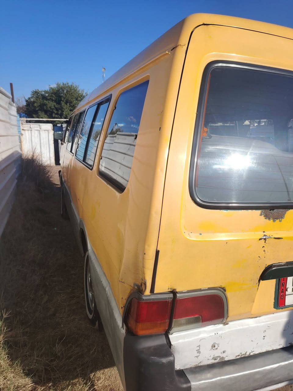 سلام عليكم كيه اسيا موديل ٩٧
سياره كفاله من ضربه جديده اهل مصلحه  يعرفون قيمته سنويته جديده وجاهزه لخير مكينه كير اكسل كلج عنابير كله حاويه سياره نعومه فول لا طسه لا طركعه مال جام الله شاهد سياره مال جناي بس عندي ضرف وريد ابيعه
ستفسار علرقم سعر ماذكرته بسبب نفسيات ضعيفه
*********** واسف على الطاله
