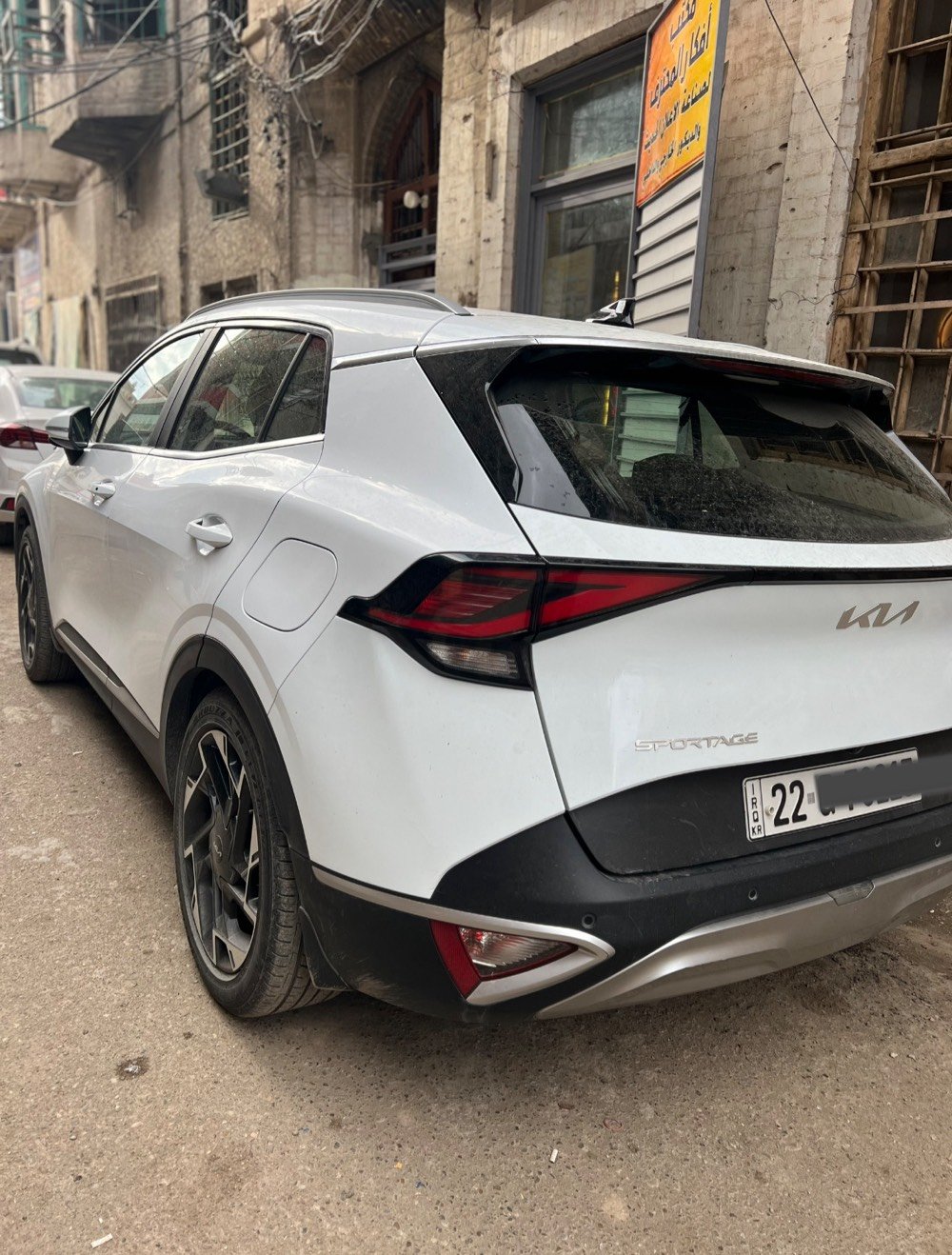 عنوان السيارة بغداد الشعب
السياره ماشيه 96الف اقره الوصف لي وياه الصور وتحياتي للجميع والسعر195ورقة وبي مجال 