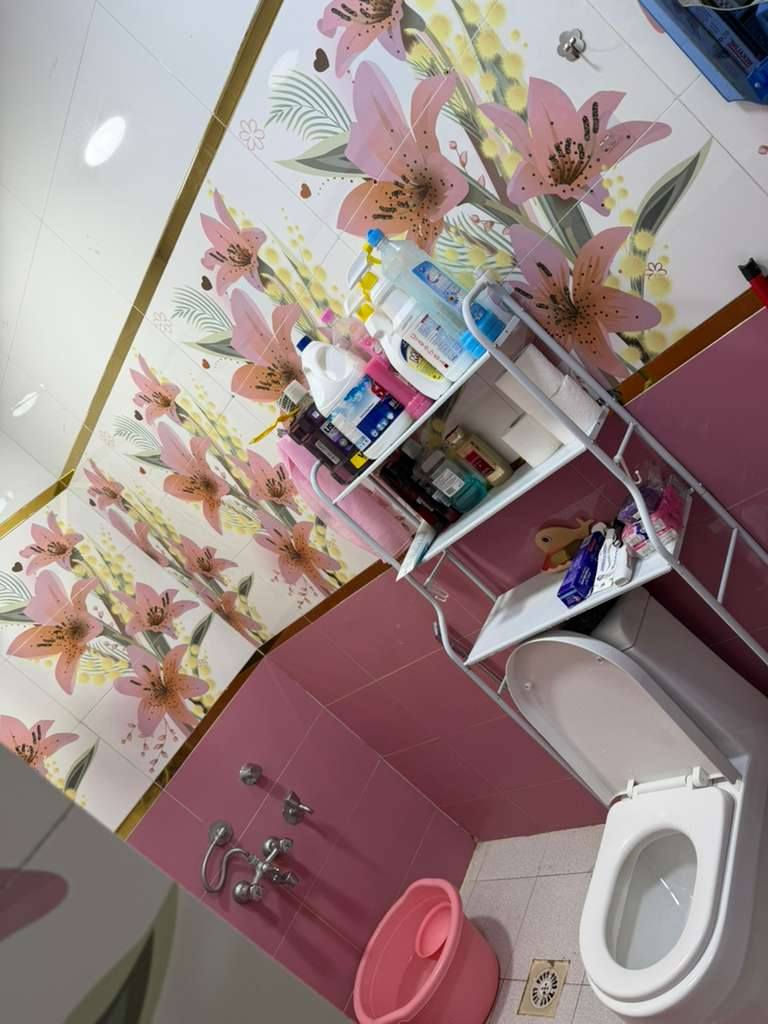 دار للبيع سند طابو صرف 
المساحة ٧٥م
الواجهه ٥م 
النزال ١٥م 
يحتوي على غرف نوم عدد/٣ + صالة + حمام عدد/٢ + مطبخ + سطح أمامي وخلفي 

العنوان
الدورة - شرطة ابو طيارة 
للاستفسار الاتصال على الرقم  ***********
