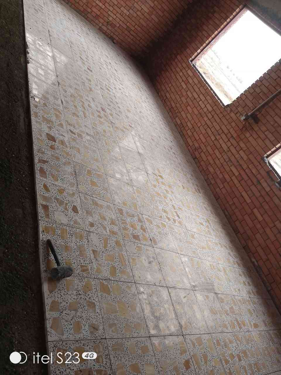 اسلام عليكم
خلفه ارضي جدار  
اطلع محافضات وسعار مناسب شرط استلام مهندس 
*********** وتساب
