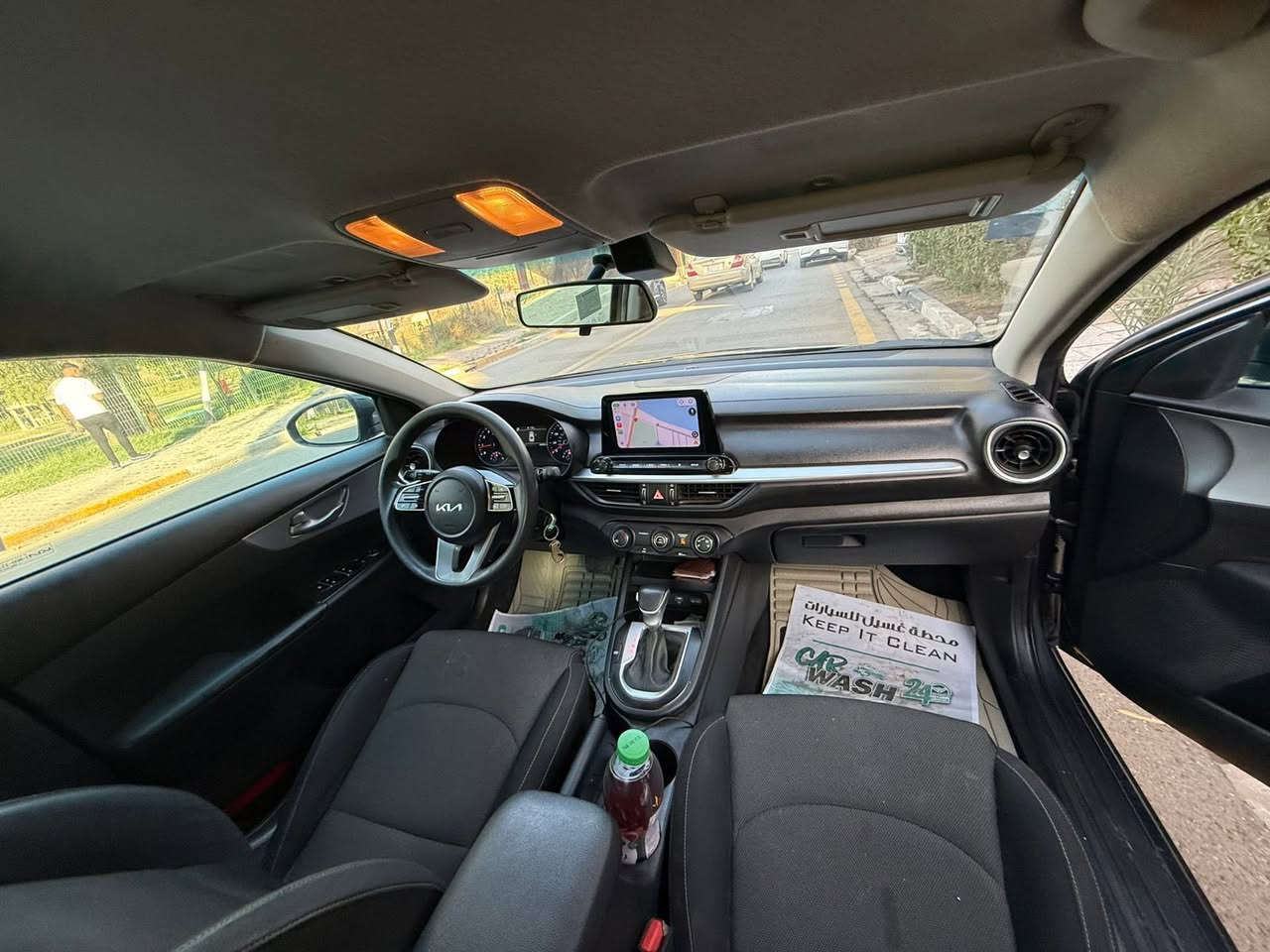 السلام عليكم 
كيا فورتي 2023 رقم بغداد تحويل ثاني يوم  بدون ايرباك حادث دعاميه خلفيه فقط سياره جديده ماشيه 60 ستخدام شخصي مال بيت 
مواصفات : مكينة 2000 دوش / شاشة كبيرة / كامرة دوارة / رادار تعديل مسار / اوتو بريك / رادار 
 / مود درايف / تحكم ستيرن / كروس سرعة / ويل كب / مانع انزلاق / كار بلاي بلوتوث / اواكس / USB 
السعر 155 وبيه مجال حك الجيه 
مكاني الكاظمية 
للتواصل والاستفسار***********
