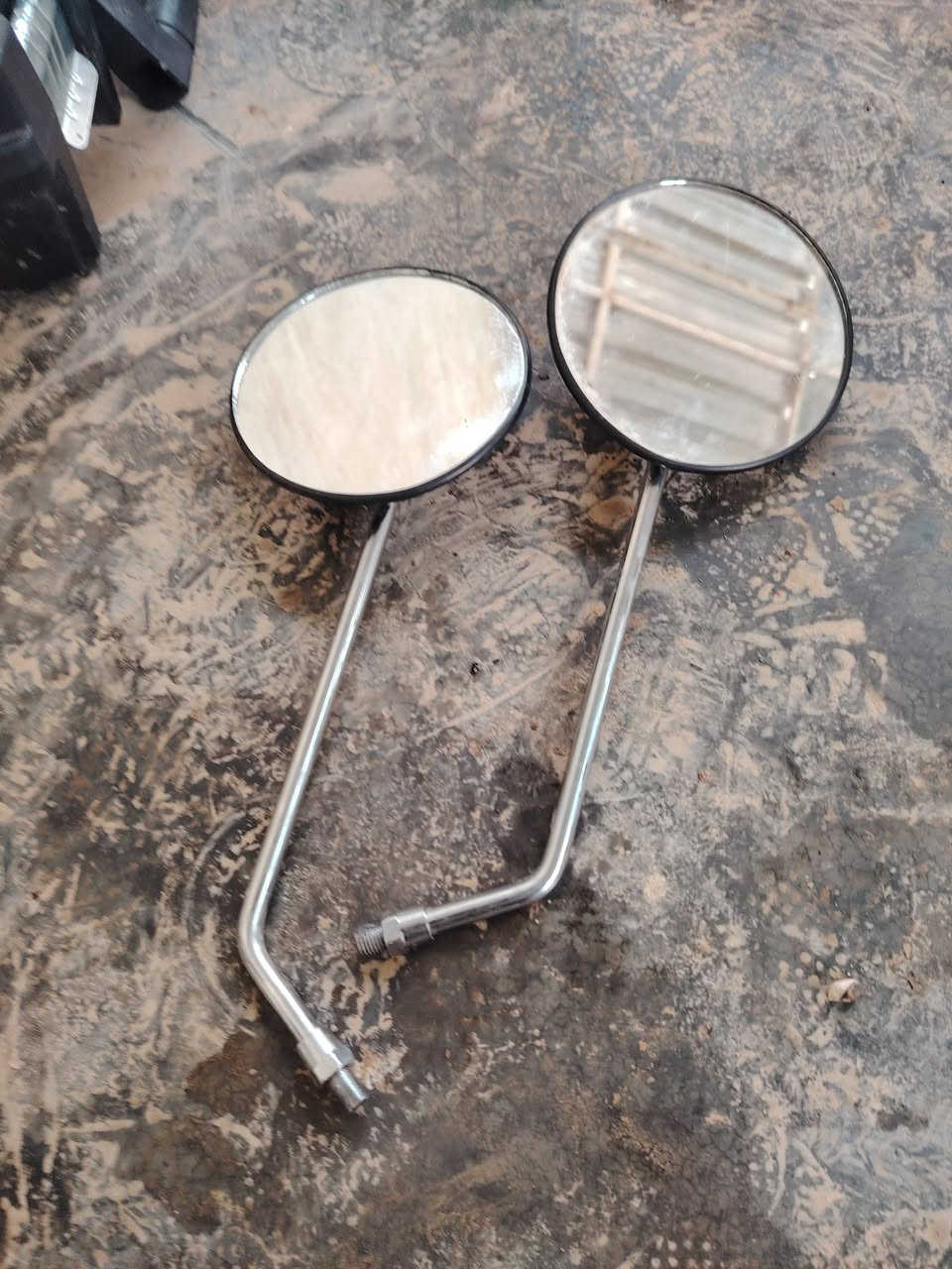 سلام عليكم غراض امزت لبيع ***********
