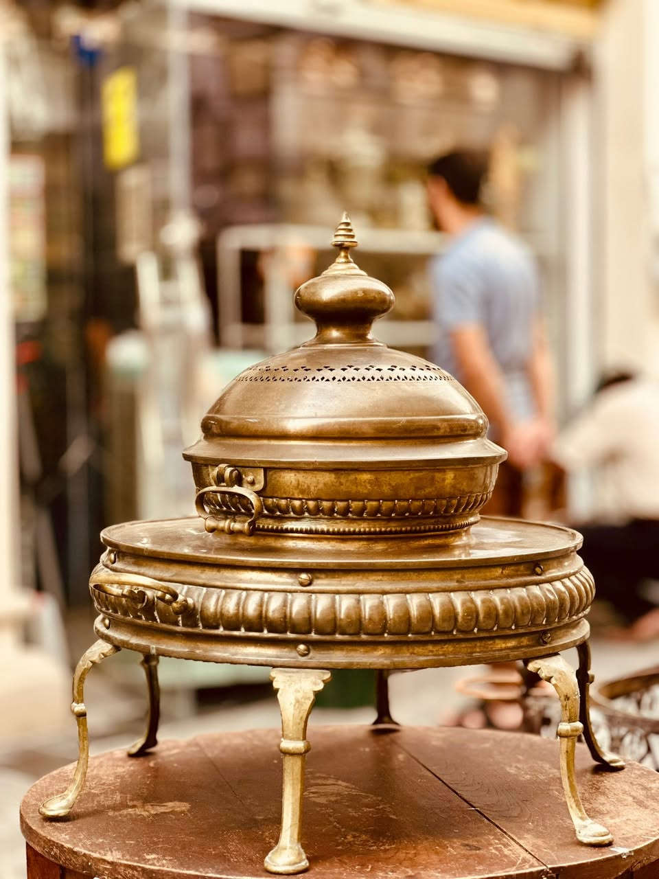 منقل مرتب وتحفه ارتفاع 60cm

#الباشا_للسجاد_والانتيك
#انتيكات #تحف تحف⁩


**إذا كنت صاحب هذا الإعلان وتريد حذفه لأي سبب، رجاءا أرسل رسالة إلى الدعم الفني**