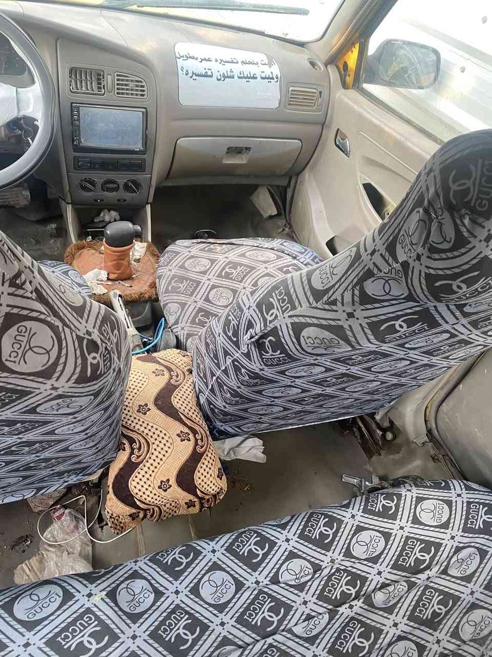 شيري كوين ٩ ب اسمنا رقم دولي تحويل ثاني يوم سنويه وهزه جديد بس ضاعت المحفظه مالتي وبيها سنويه واجازه وهويه موحده وسويت بلاغ وكتاب فقدان بيهن ومكينتها كايمه بيع او مراوس ب١٤وبيها مجال السياره كوم حديد فقط تحويل تاخذ مني مكاني تاجي 
***********
