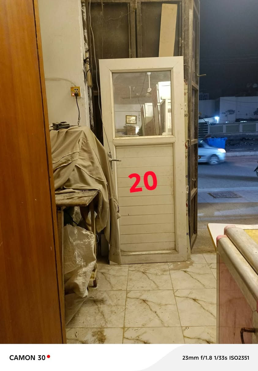 اغراض للبيع الاسعار بالصورة


**إذا كنت صاحب هذا الإعلان وتريد حذفه لأي سبب، رجاءا أرسل رسالة إلى الدعم الفني**