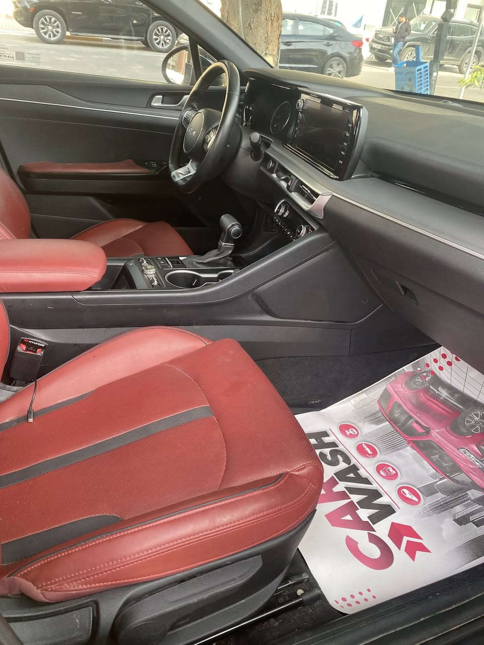 السلام عليكم للبيع او المراوس
السعر ١٦٥ وبيه مجال
مواصفات معروفه بدون ذكر 
صور الحادث راسلني واتساب ودزلك
***********
