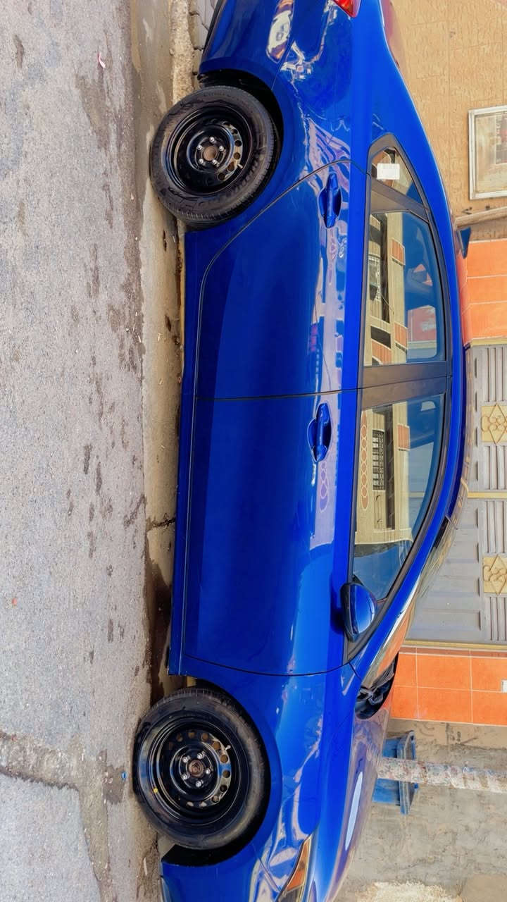 السلام عليكم
فورتي ١٩ بدون ايرباك بدون تبديل السيارة اليبل واحد سونار موجود 
محرك ٢٠٠٠ دوش
كير at 
شاشه وكامره وتوقف ذاتي وتحديد مسار وباقي المواصفات معروفه 
السياره تبريد تدفئه كلشي شغال 
مكان السياره بغداد
السعر126
للاستفسار الاتصال بلرقم ***********
