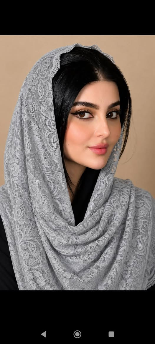 ✨ وصل شال الذكاء الاصطناعي الترند ✨
🧵 خيط بريسم وقماش تول فاخر
💎 نعومة ولمعة راقية جدآ 
🎀 تصميم أنيق وموديل عصري
🌈 ألوان مميزة تتناسب مع كل الإطلالات😍
قياس الشال / الطول مترين والعرض 70 سم ✔️
#الاصلي الكويتي البريسم 💯 
السعر 12الاف 
🚘 يوجد خدمة توصيل لجميع محافظات العراق ٤ الاف 🚘


**إذا كنت صاحب هذا الإعلان وتريد حذفه لأي سبب، رجاءا أرسل رسالة إلى الدعم الفني**