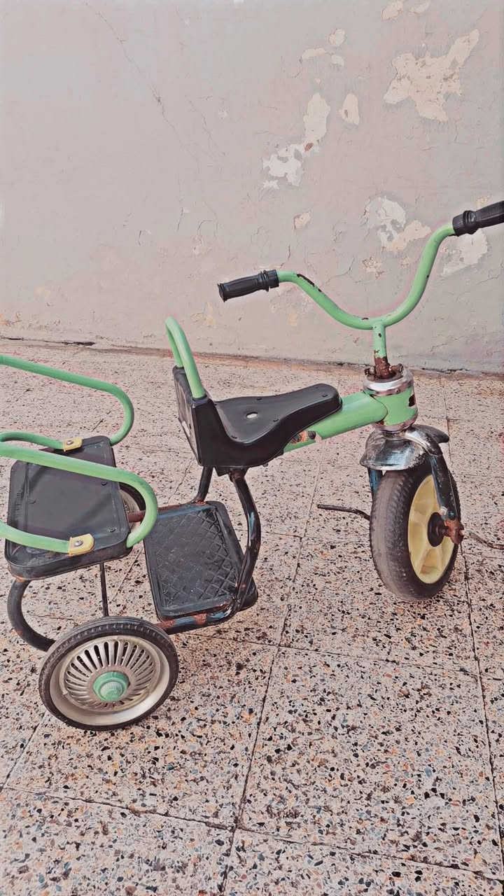 باسكل مال طفال البيع السعر 20 بي مجال رقم ***********
