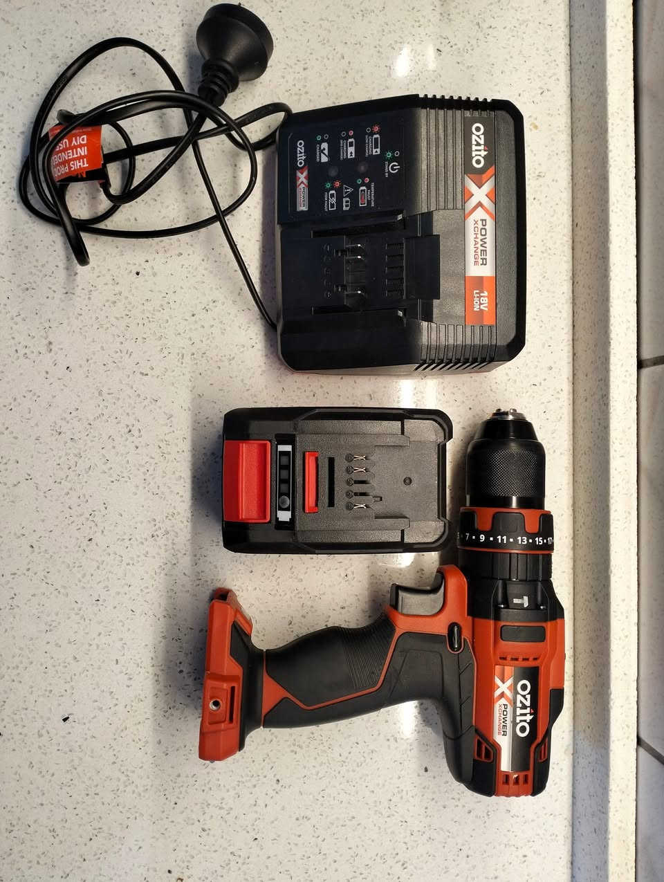 بكج دريل همر اوزيتو جديد+بطارية 4امبير وشاحنة سريعة للتواصل واتساب ***********
