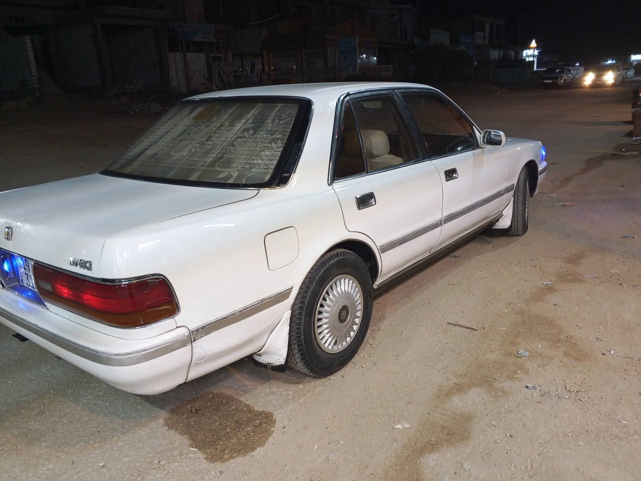 السلام عليكم 
مارك كربلائي للبيع موديل ١٩٩١
رقم كربلاء أنگليزي السياره مكفوله من الگصه والنقل الجثه والضربه القويه التبريد شغال تخم تاير جديد السياره ما عايزه شي  ٥٨ وبيه مجال بسيط غير متواجد على الأنترنيت الشراي يتصل على رقم الهاتف *********** 
العنوان نجف ناحية الحيدريه.
