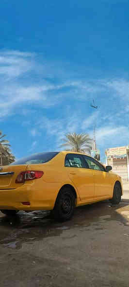 السلام عليكم لبيع أو مراوس النتره أو سوناتا 
كورلا موديل 9 محدثه 13 خليجي بيه قطعتين رقم بابل نكليزي بسمي رقم مميز مصفره هيئه وغرامات تحويل ثاني يوم مكينه مفتوحه كير جديد قبل سبوع شاده حداديه كفاله دوشمه غرفه كامله وشاشه أرضية جلد سياره حلوه وكاعده كبل لشارع اشتغل السعر 95 وبيه مجال 
رقم الهاتف ***********
