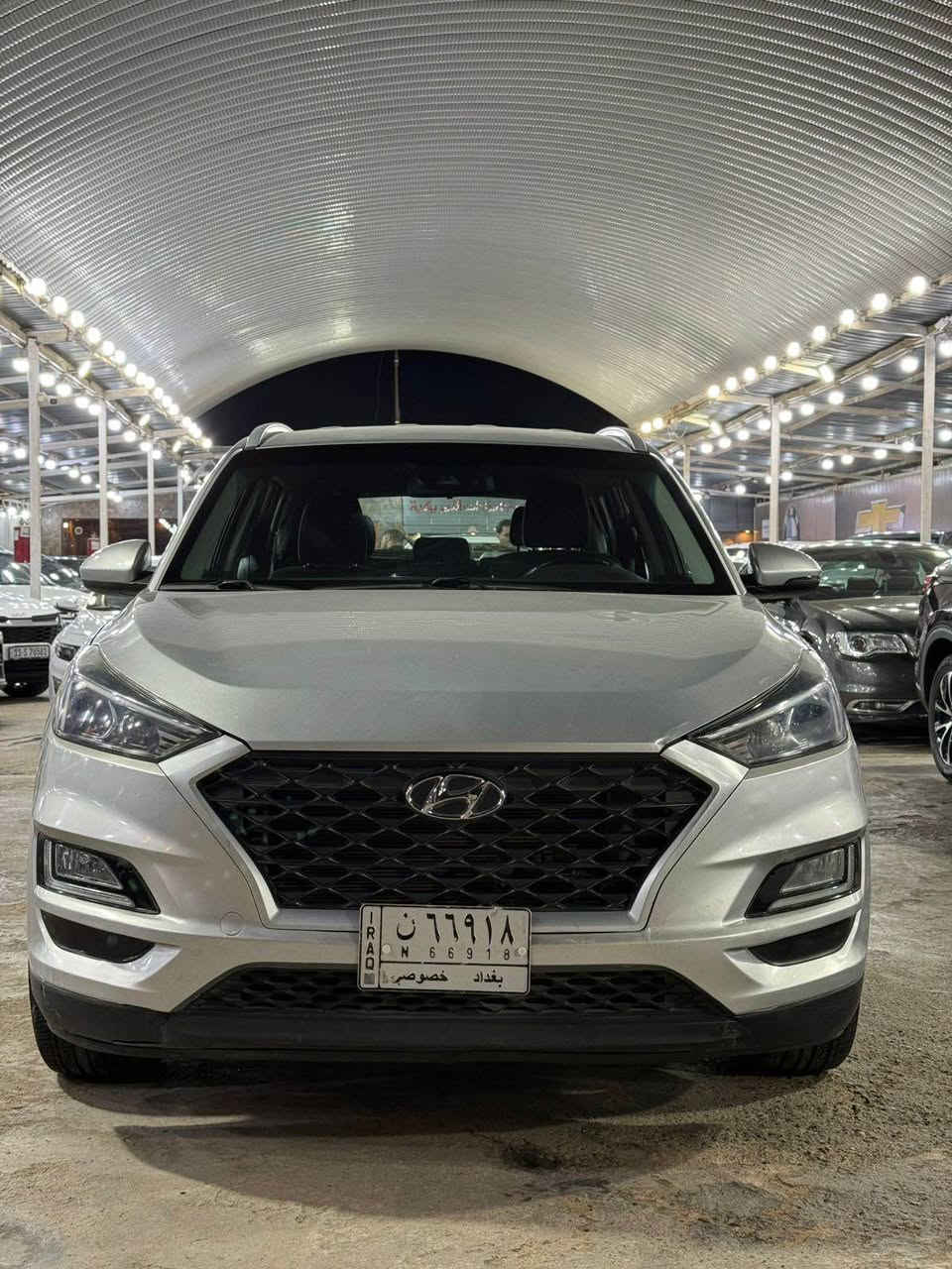 سلام عليكم توسان موديل 2019 امريكي صور الحادث مرفق مع الصور بيها 3 قطع صبغ بدون دواخل ارباك برده فقط المواصفات
لد نهاري  حساس
كامره 
رادار
محرك 2000 
السعر 142$
العنوان بغداد الجكوك قرب مرور الكاظميه *********** بغداد, العراق
