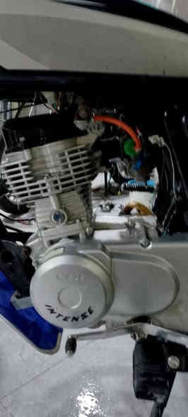 سلام عليكم  دراجه انتنس البيع بدون اوراق بستم عالي اكفلك من السرقه  مكينه صالي شهرين من شديناه دراجه مال منتسب ابوي  يروح ويرجع فقط  وسعر 480وبيه مجال حك جيه وتريد تراسل خاص او تريد دك علي ***********
