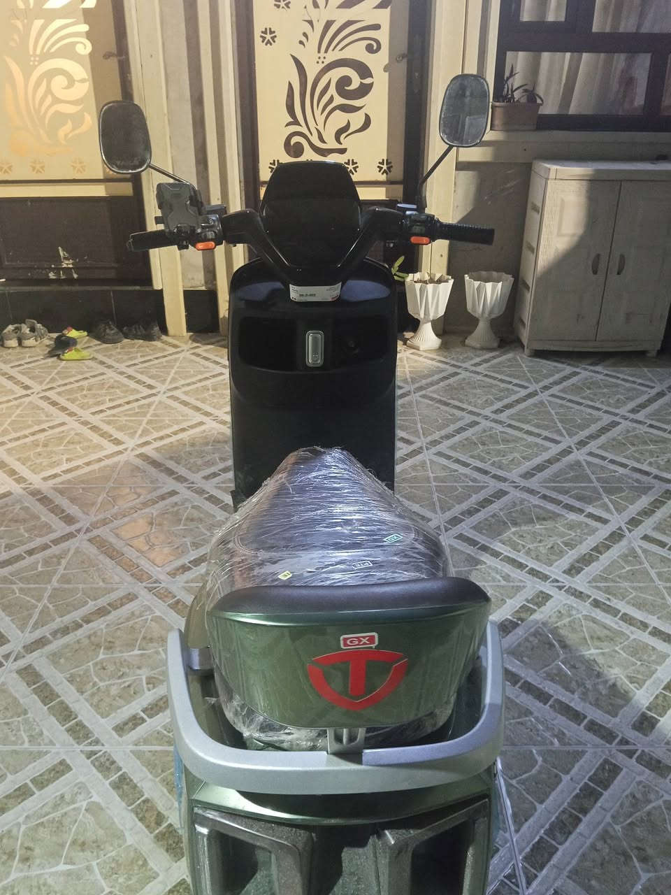 سلام عليكم 
ماطور شحن للبيع 
النوعيه تايلنج جديد
شرط بصمتين وسويج 
ثلاثه نمر 
لايت زينون عالي ناصي 
اشاير شغلات
الماطور جديد مامتعوب 
السعر 950وبي مجال بسيط
للاتصال ***********
بي واتساب 
***********
