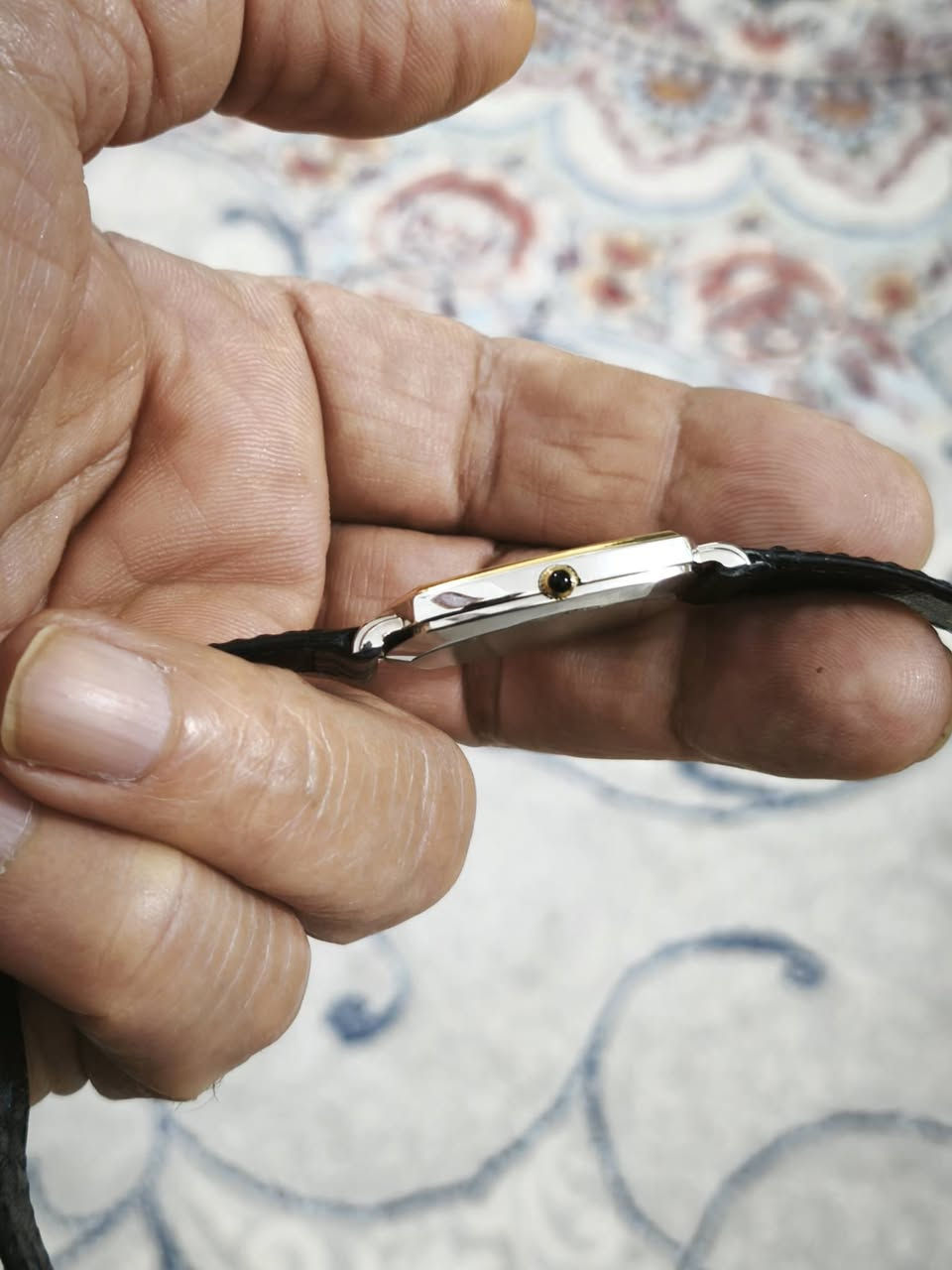 السلام عليكم..
اتيرنا كوارتز بطاريه الطوق ذهب نظافه تامه الساعه مخزنه
القطر ٣١:٣١ بدون الزمبلك
السعر ٣٠٠ دولار


**إذا كنت صاحب هذا الإعلان وتريد حذفه لأي سبب، رجاءا أرسل رسالة إلى الدعم الفني**