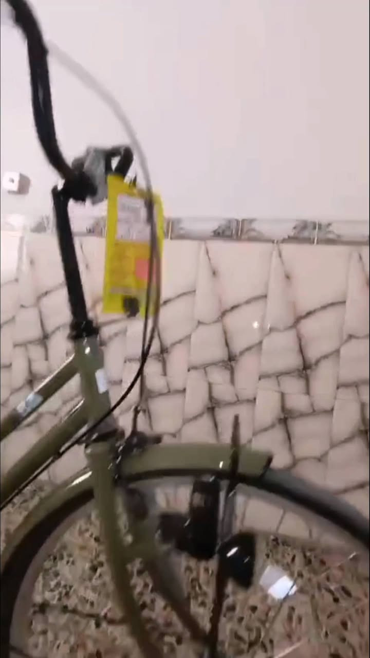 السلام عليكم 💚   140 قفل قفل قفل
باسكل للبيع 💚 
لون مميز 💚 
جديد قبل شهر منزله كرار ابو نقش💚
موديل 2022💚 
سعر خاص💚 
متواجد عله فيس

***********
