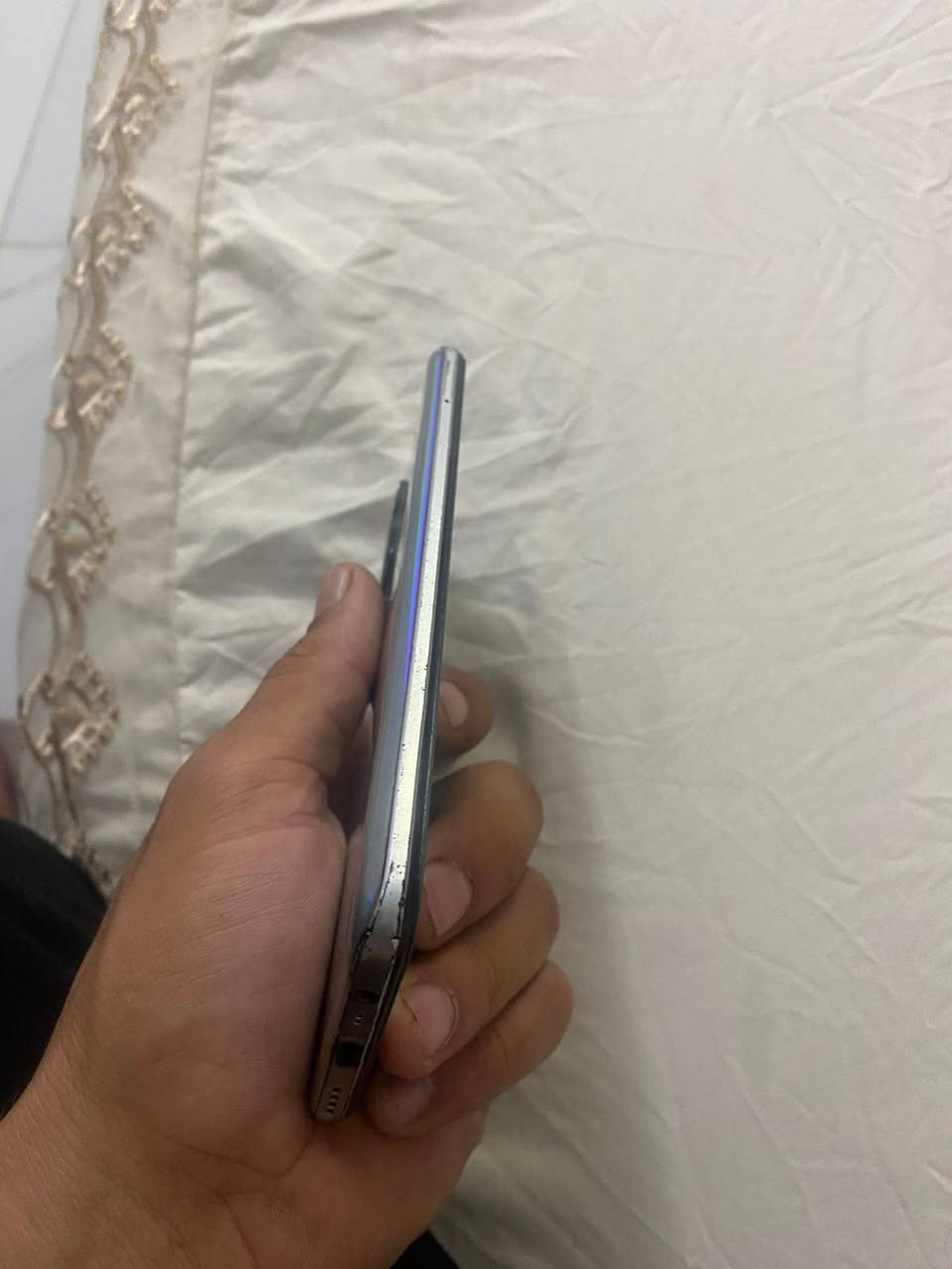 سلام عليكم ريلمي8 ذاكرة 12860فريم جهاز مكفول من العطل مراوس بجهاز حسب القناعة مكاني الخالص***********
